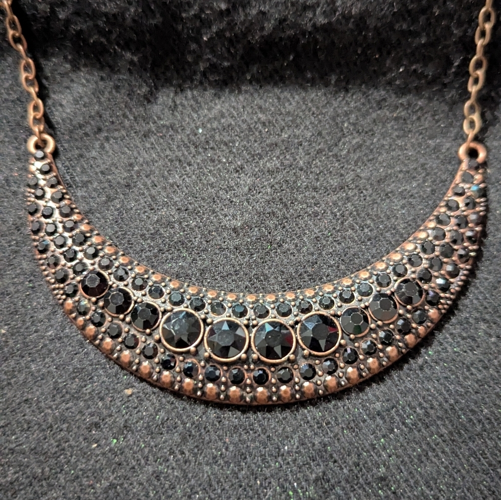 Copper Tone Black Rhinestone Curved Bar Bib Style Statement Necklace - Picture 2 of 4